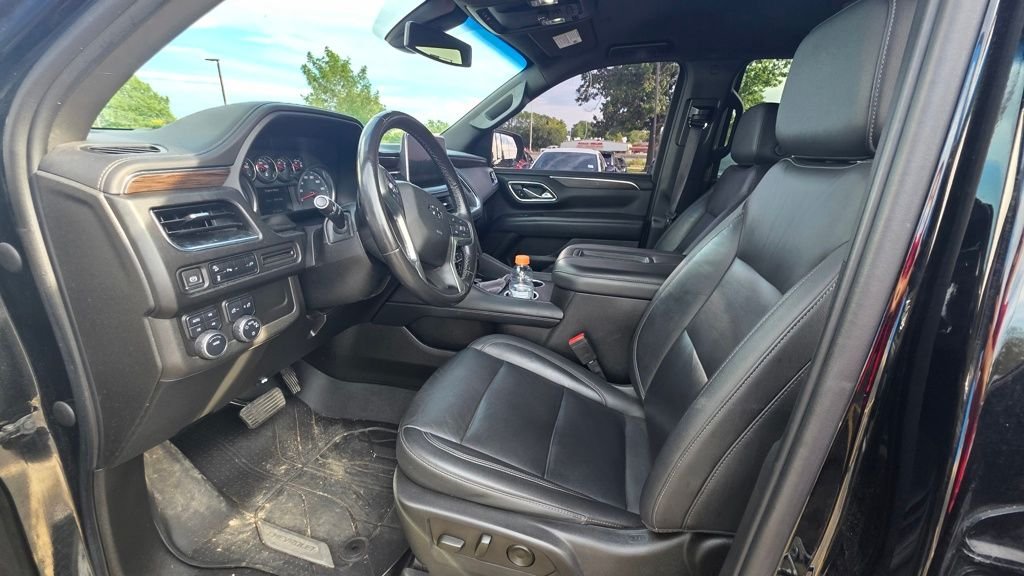 Used 2021 Black Chevrolet Z71 image 2