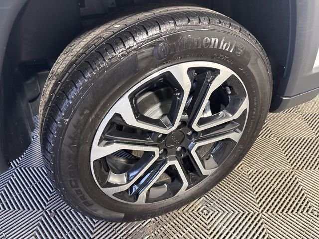 Certified Used 2022 White Jeep Limited image 7