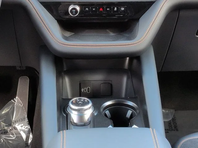 New 2026 Agate Black Metallic Ford Tremor® image 19