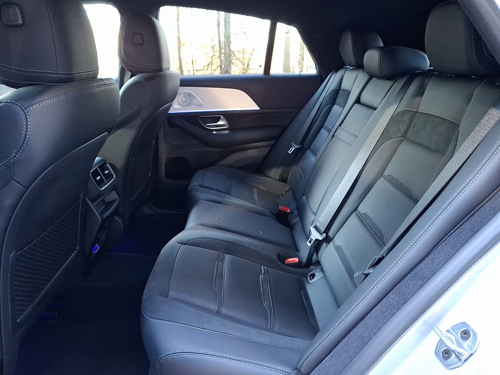 New 2026 Cirrus Silver Metallic Mercedes-Benz AMG® GLE 53 4MATIC+ Coupe image 31