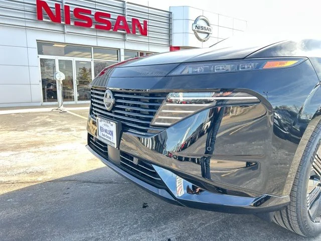 New 2026 Super Black Nissan Platinum image 15