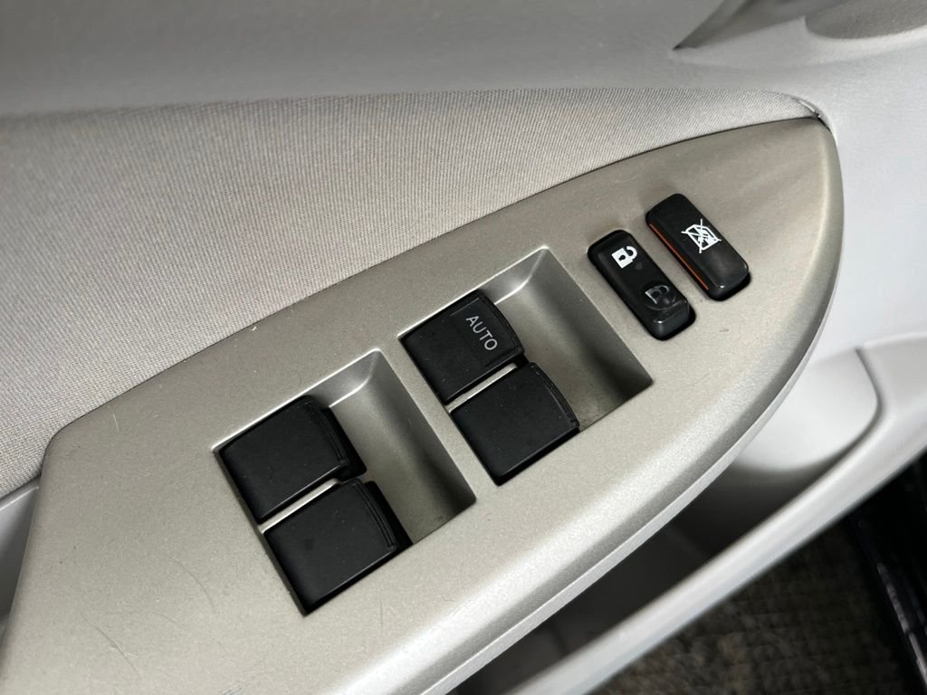 Used 2012 Black Toyota LE image 4