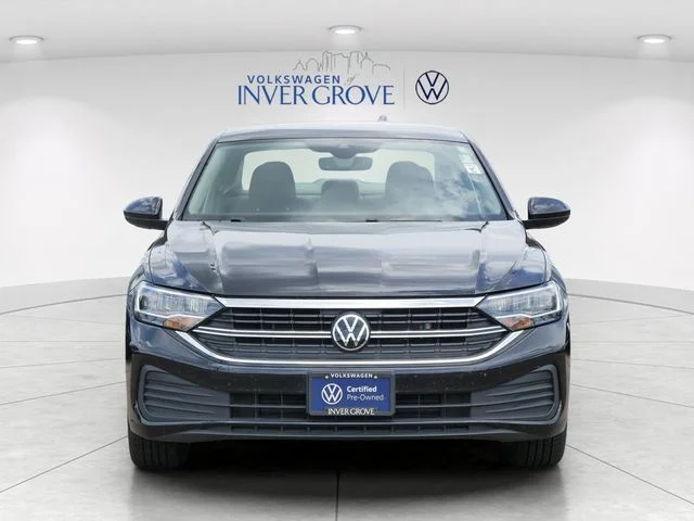 Certified 2023 Volkswagen Jetta SE with VIN 3VW7M7BU2PM039009 for sale in Inver Grove Heights, Minnesota