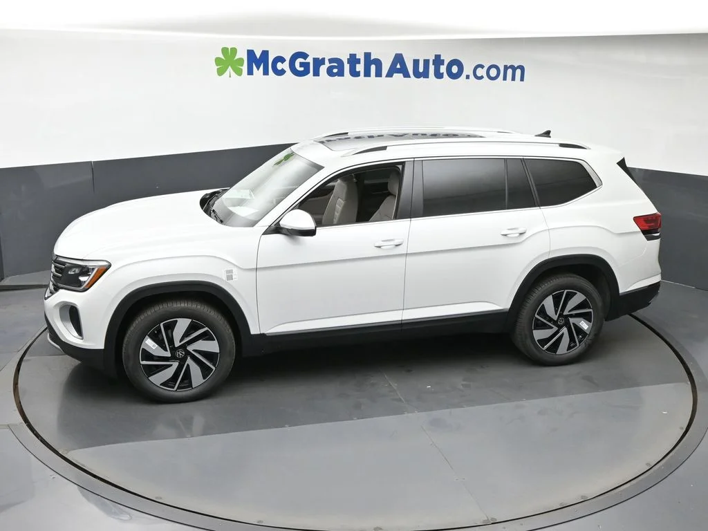 New 2026 Opal White Pearl Volkswagen 2.0T SEL image 21