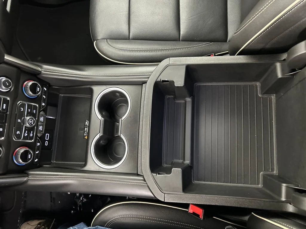 Used 2024 Summit White Chevrolet Premier image 15