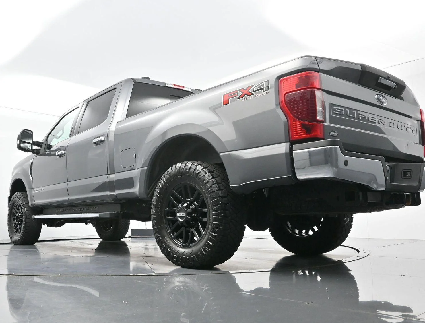 Used 2022 Carbonized Gray Ford Lariat image 50