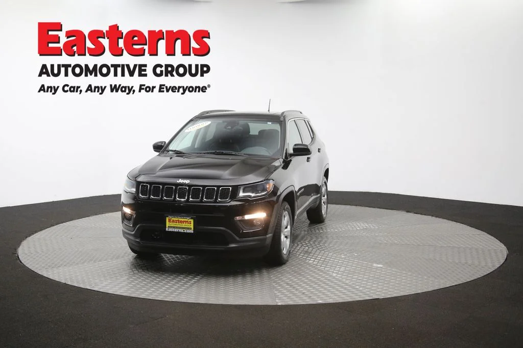 Used 2018 Black Jeep Latitude image 54