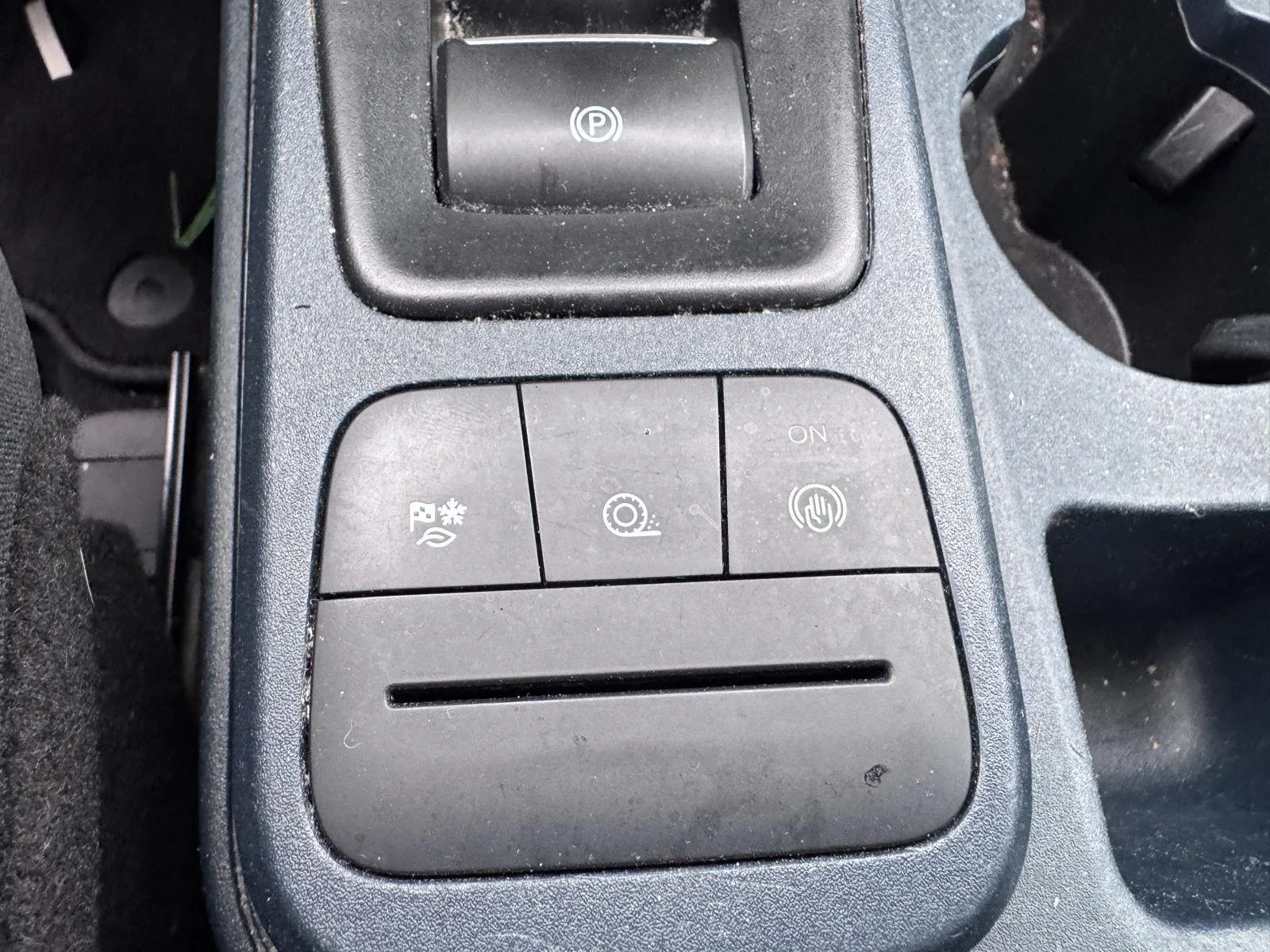 Used 2022 Velocity Blue Ford XL image 11
