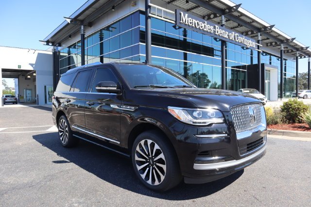 2022 Lincoln Navigator