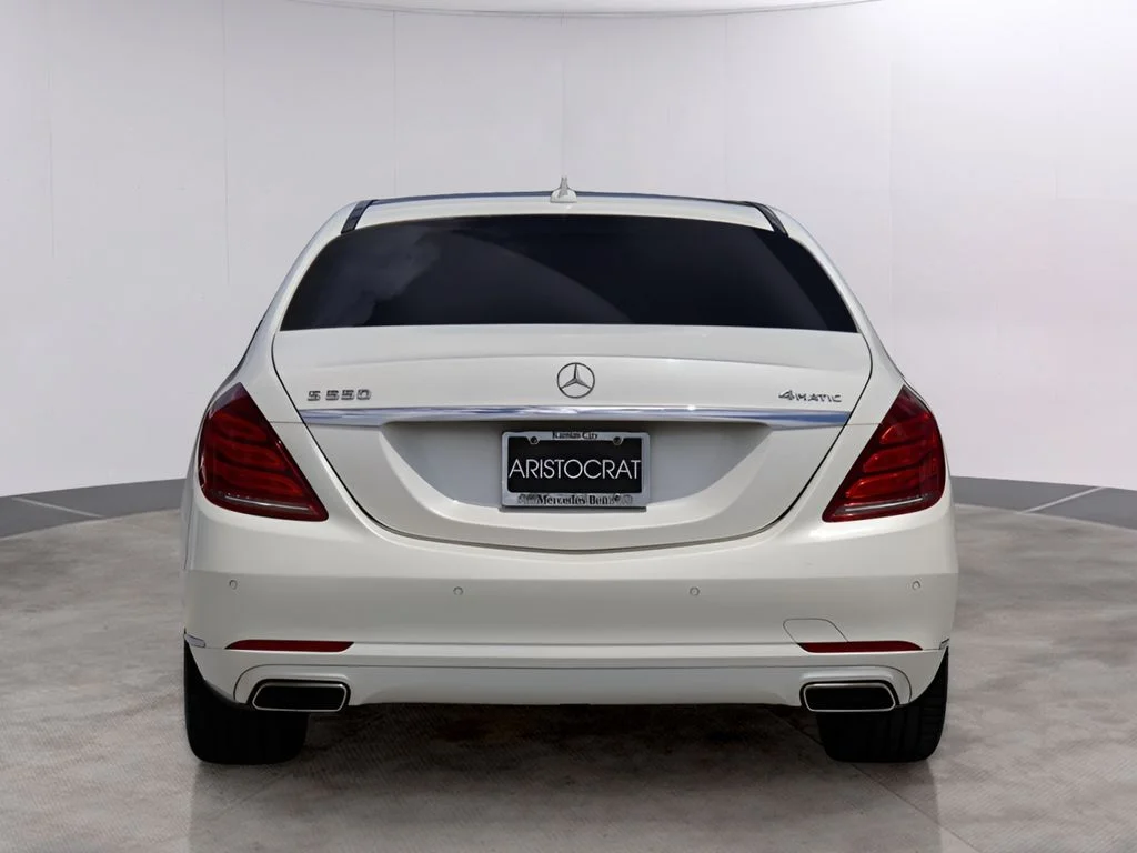 Used 2015 designo Diamond White Mercedes-Benz S 550 image 6