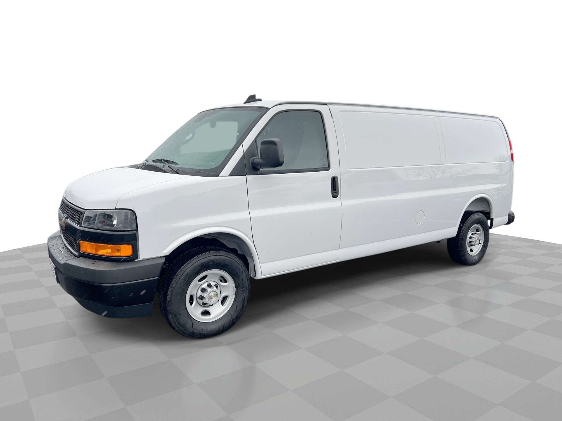 2025 Chevrolet Express 3500 Extended Work Van's photo