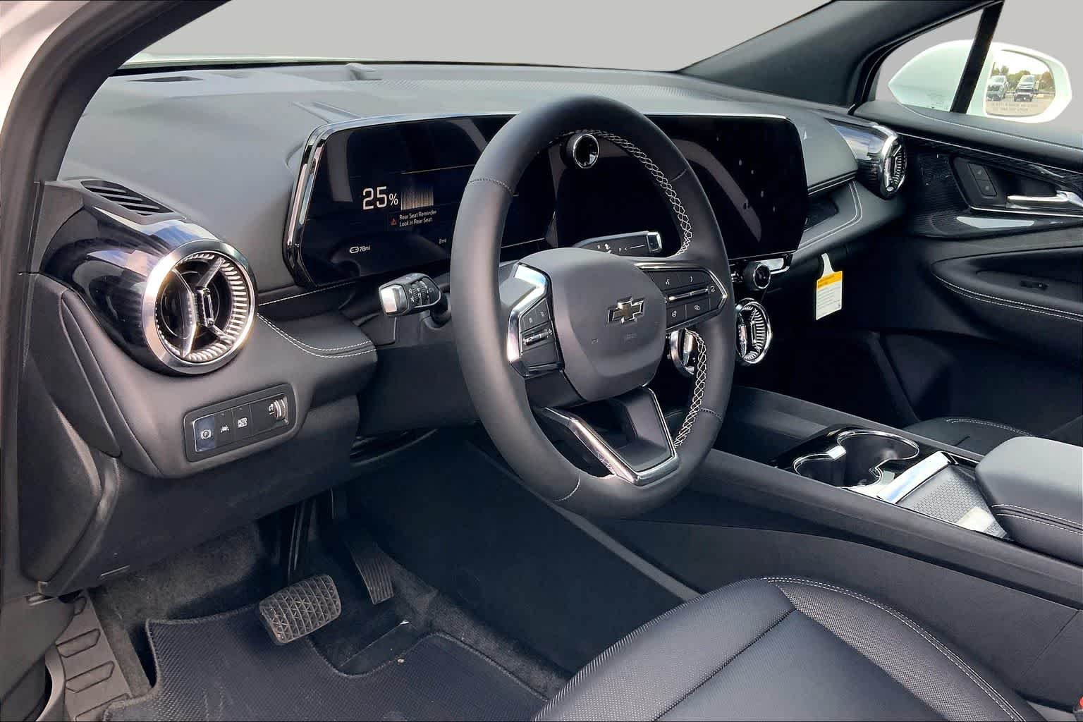 2026 Chevrolet Blazer EV LT - Photo 8