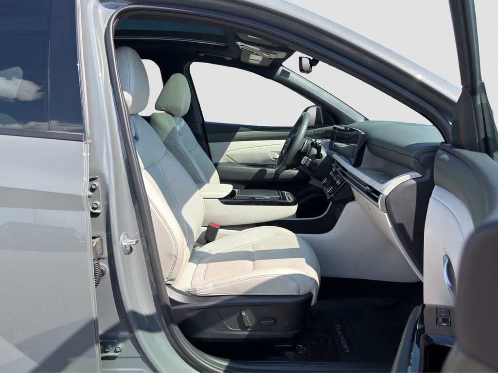 Used 2025 Gray Hyundai Limited image 18