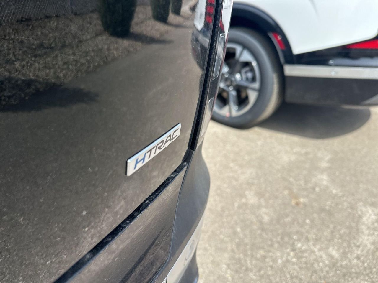 New 2026 Black Hyundai SEL Premium 7P image 7