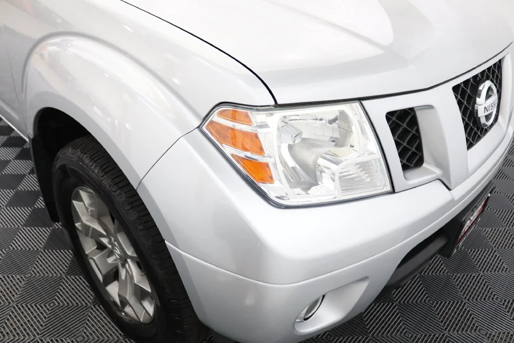 Used 2021 Silver Nissan SV image 10