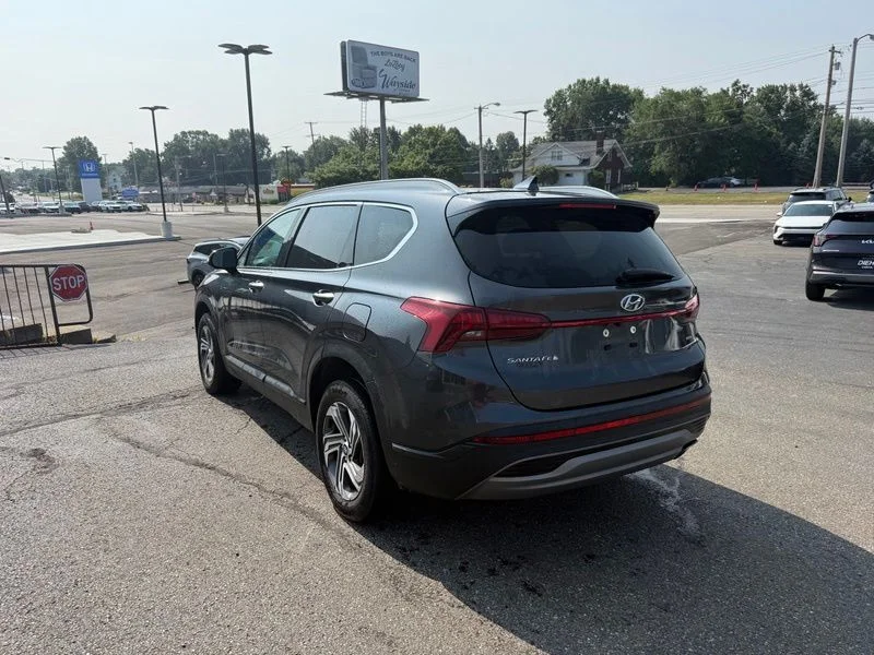 Used 2023 Gray Hyundai SEL image 6