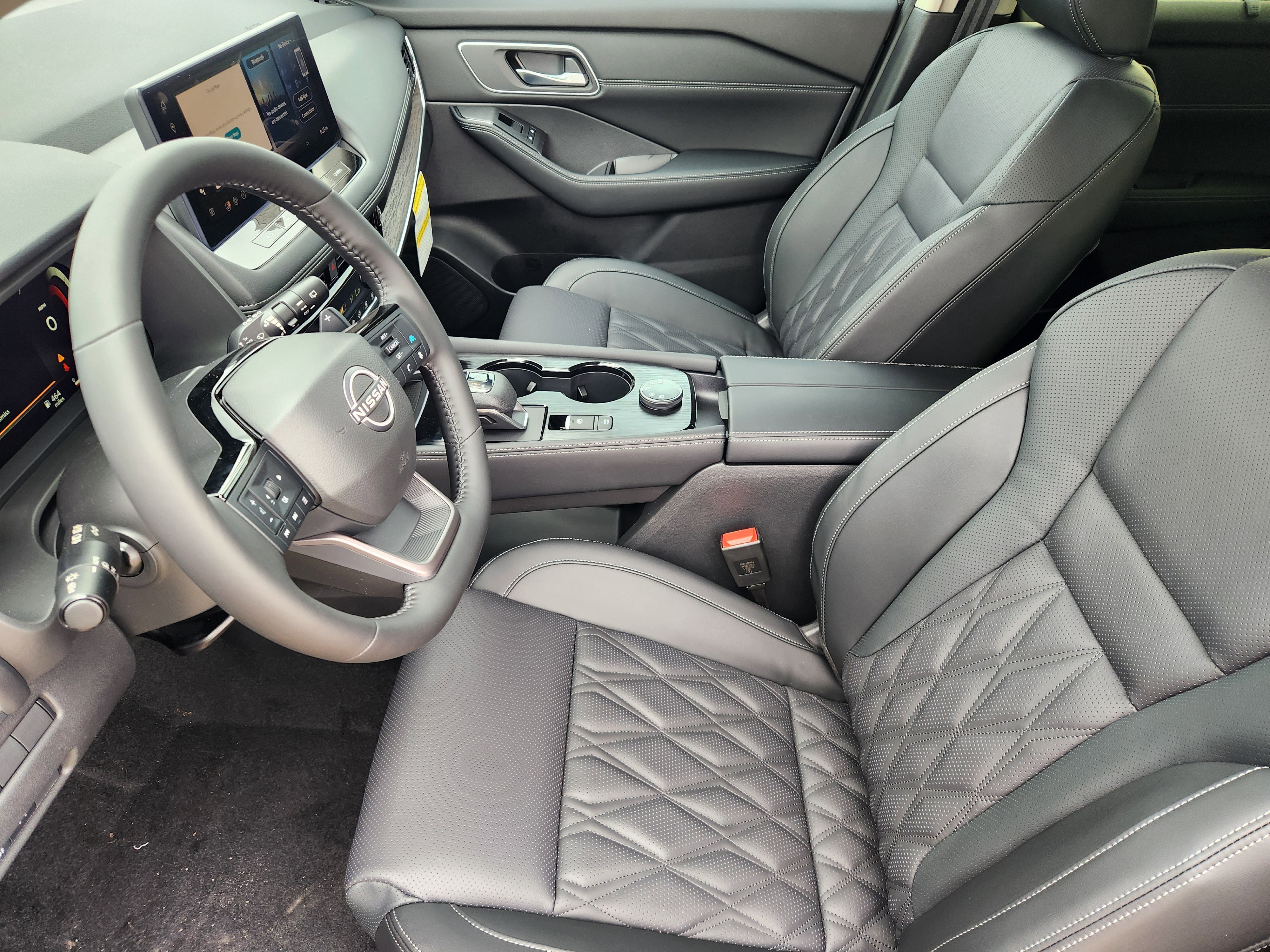 New 2026 Super Black Nissan Platinum image 12
