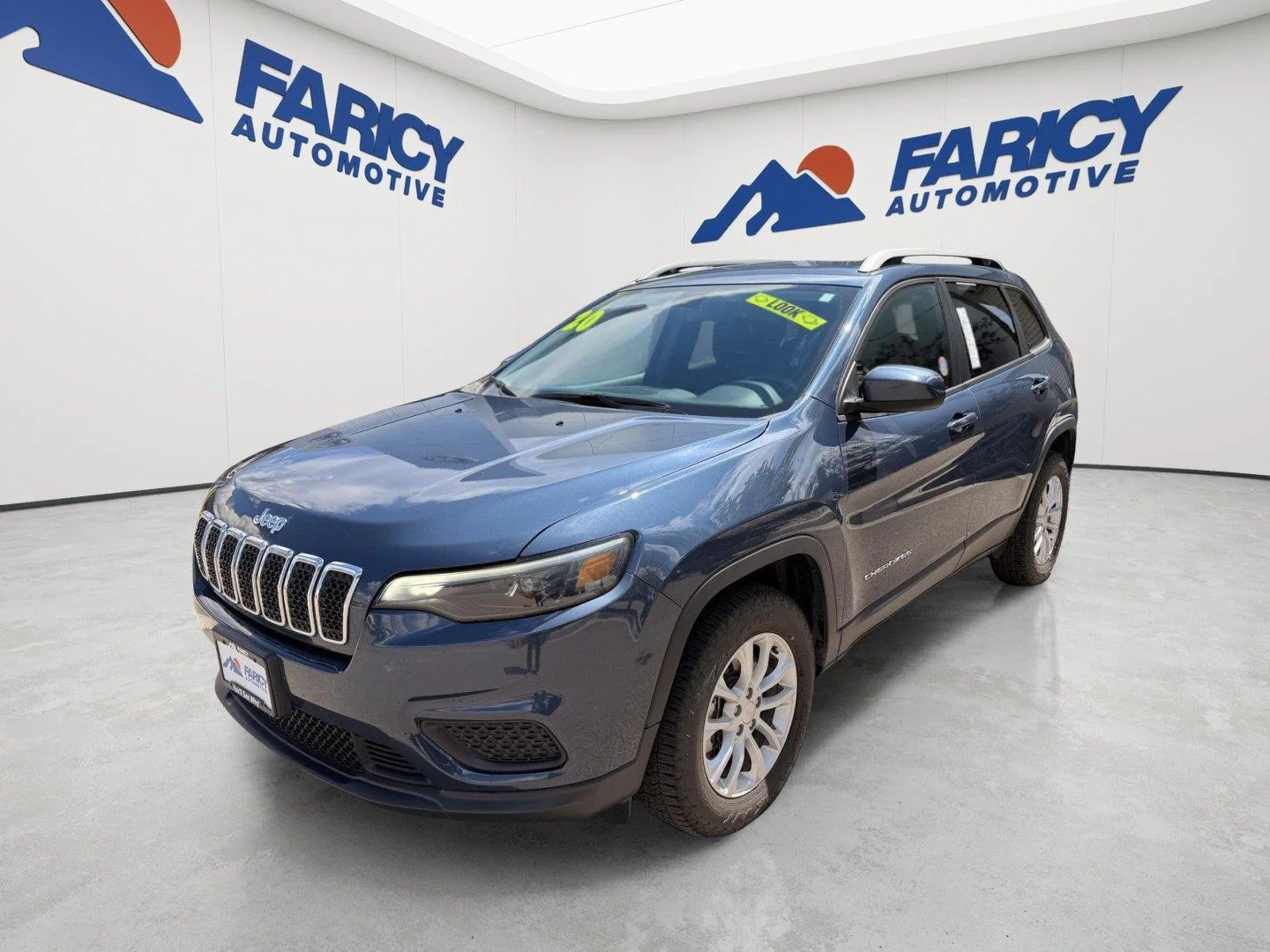 Used 2020 Slate Blue Pearlcoat Jeep Latitude image 1