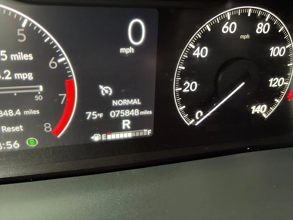 Used 2023  Honda Touring image 32