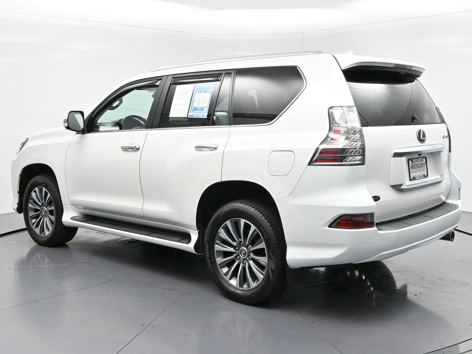 Used 2021 Starfire Pearl Lexus GX 460 Luxury image 5