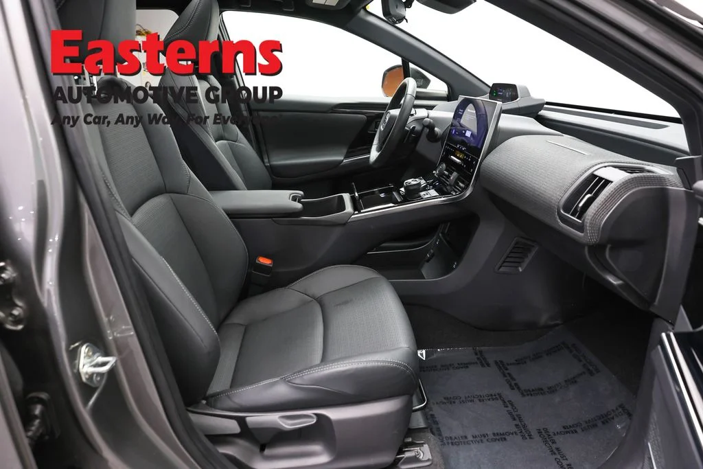 Used 2023 Black Subaru Touring image 26