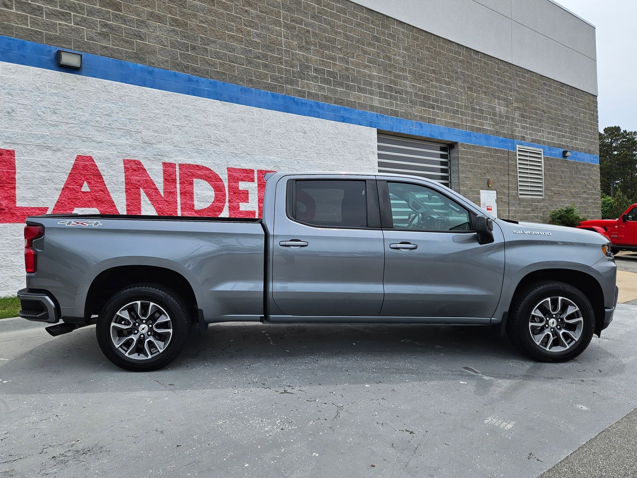Used 2020 Satin Steel Metallic Chevrolet RST image 8