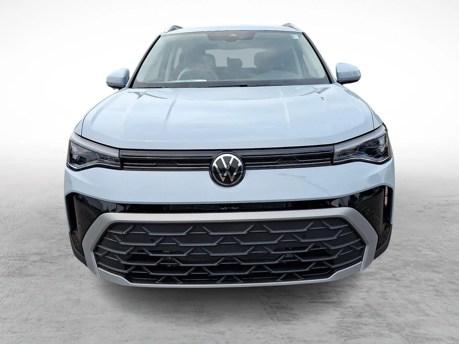 New 2026 Monument Gray Volkswagen SE image 2