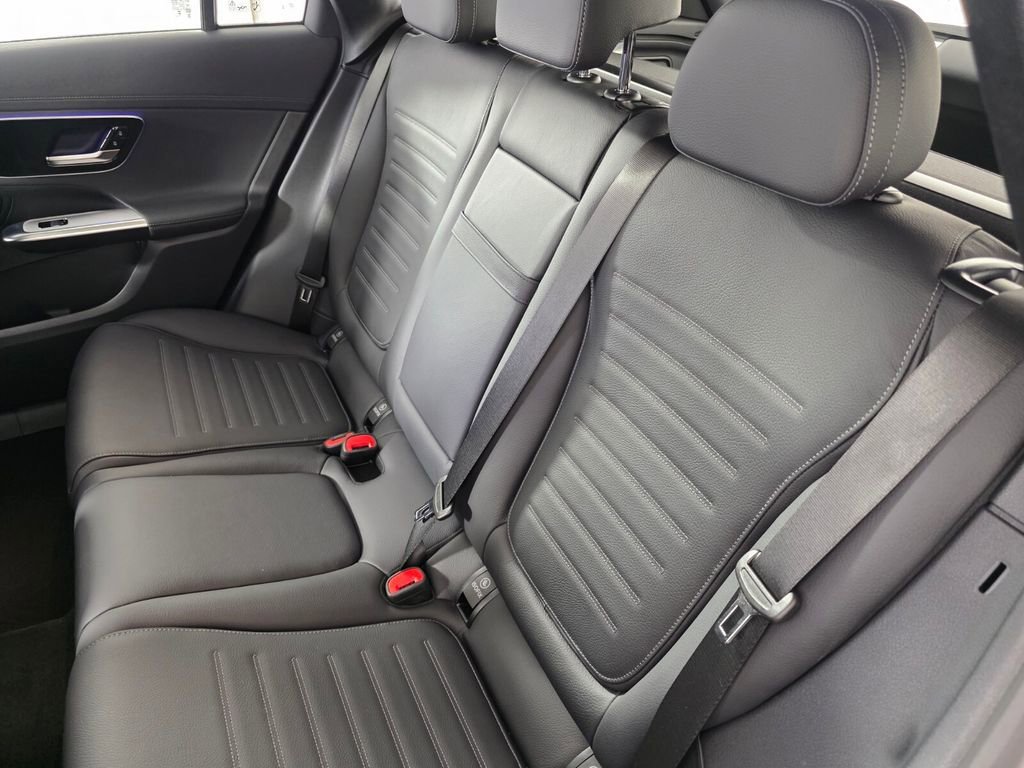2026 Mercedes-Benz GLC AMG GLC43 - Photo 32
