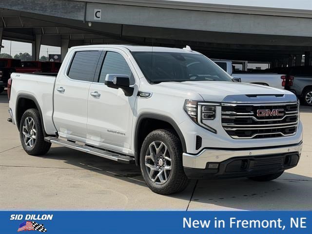 2026 GMC Sierra 1500 SLT - Photo 2