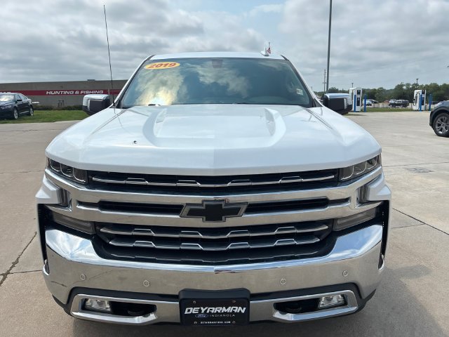 Used 2019 Beige Chevrolet LTZ image 10