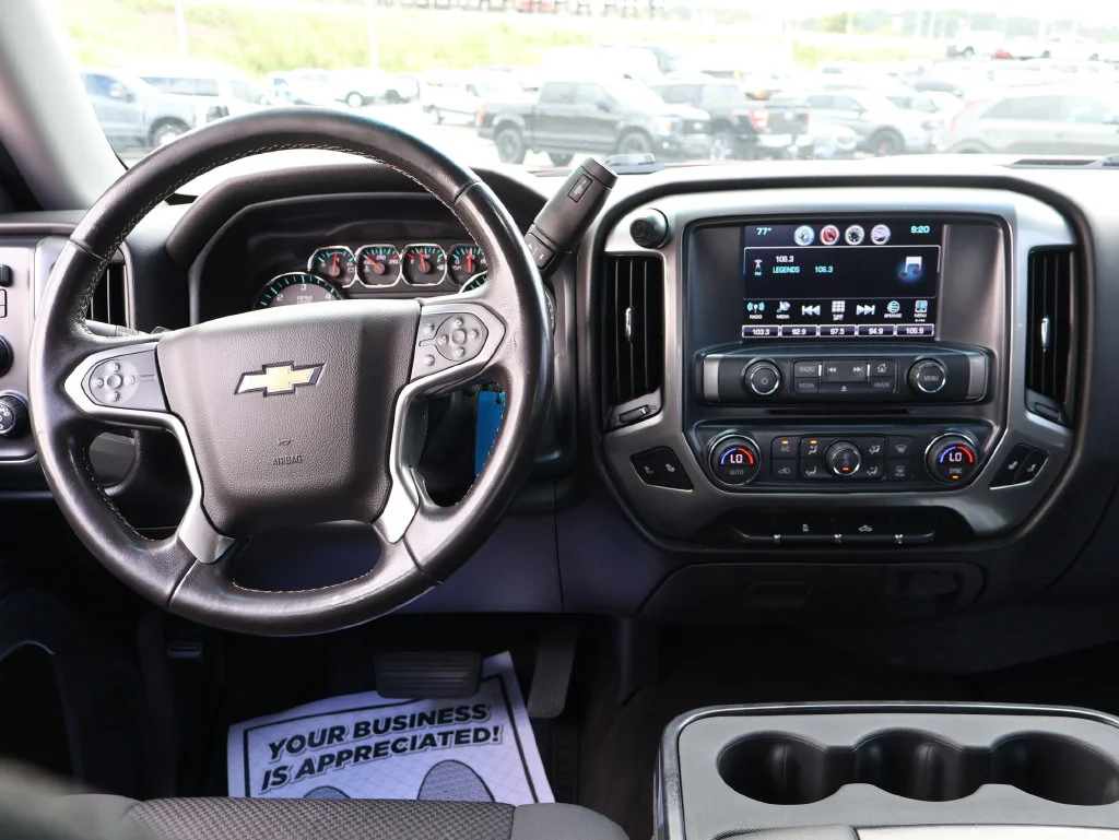 Photo 18