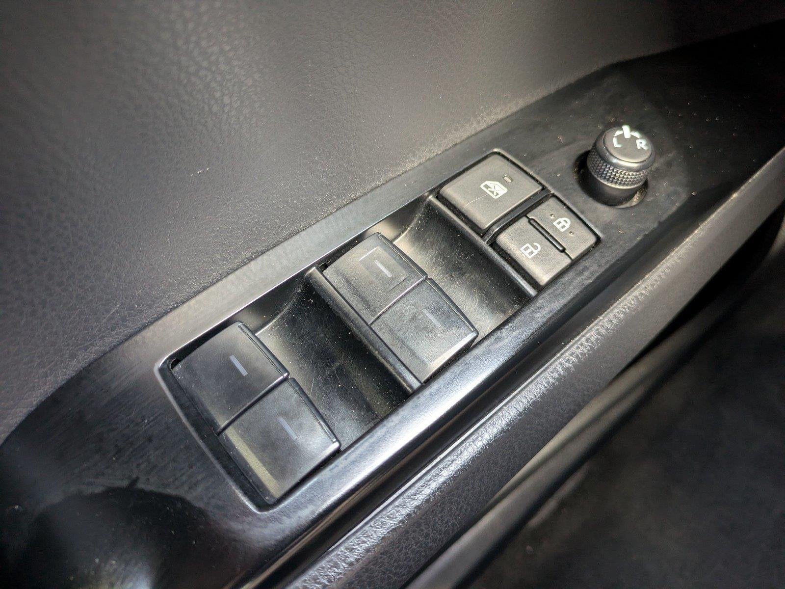 Used 2025  Toyota SE image 21