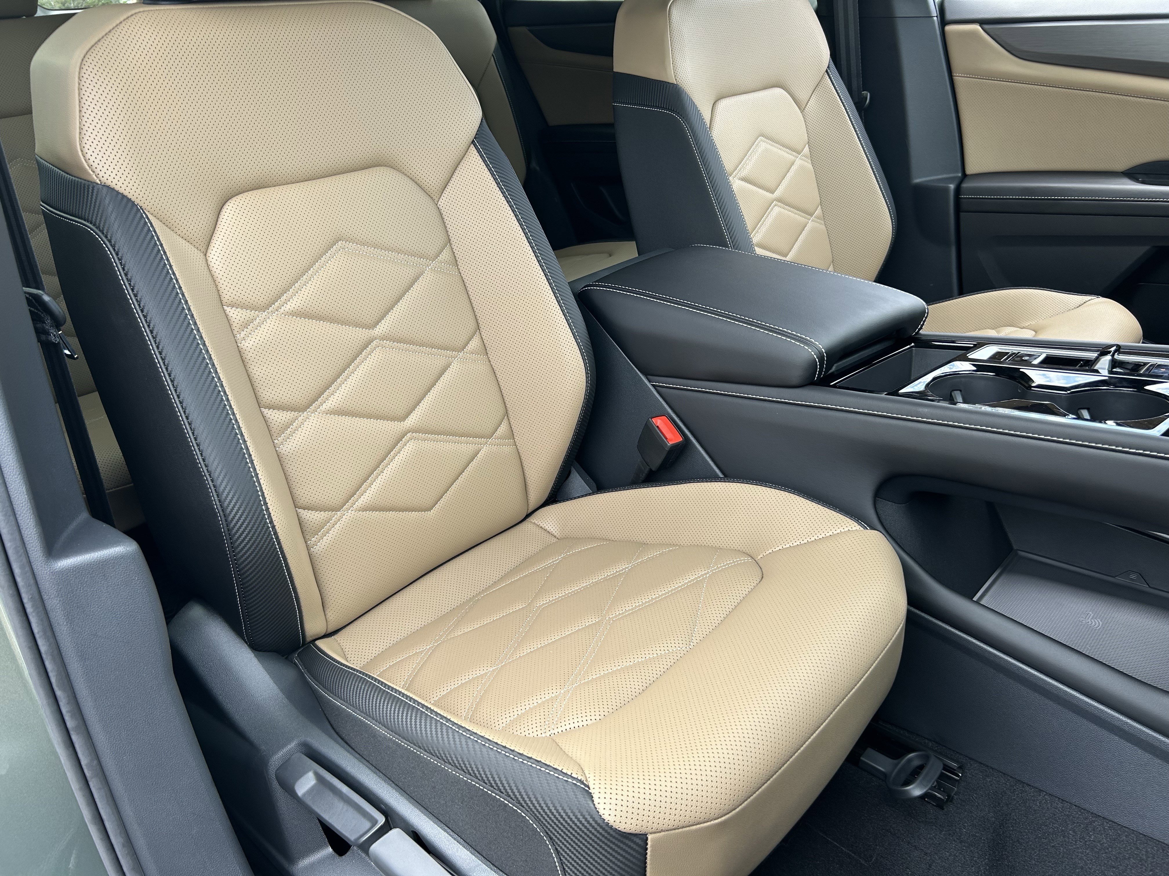 New 2026 Avocado Green Pearl Volkswagen 2.0T SE w/Technology image 6