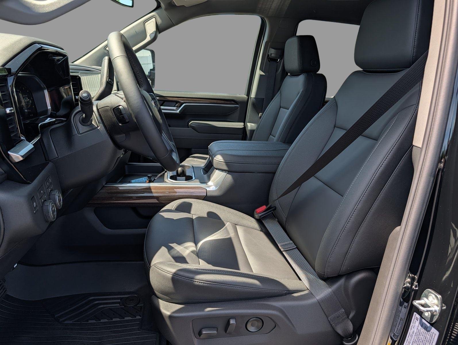 2026 Chevrolet Silverado 2500 HD LT - Photo 10
