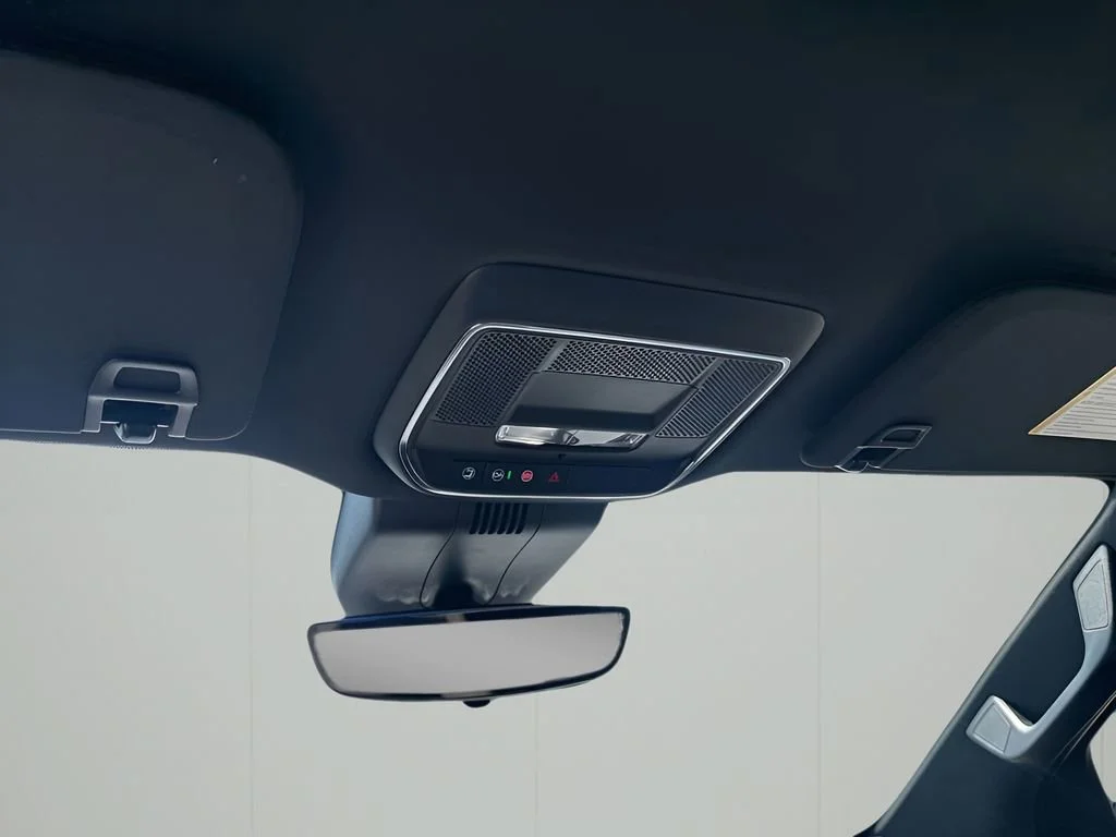 New 2026 Onyx Black GMC Elevation Extended Range image 41