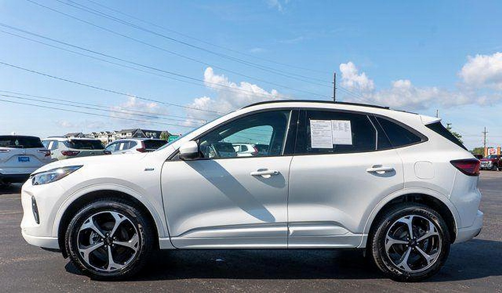 Used 2026 Star White Metallic Tri-Coat Ford ST-Line Elite image 9