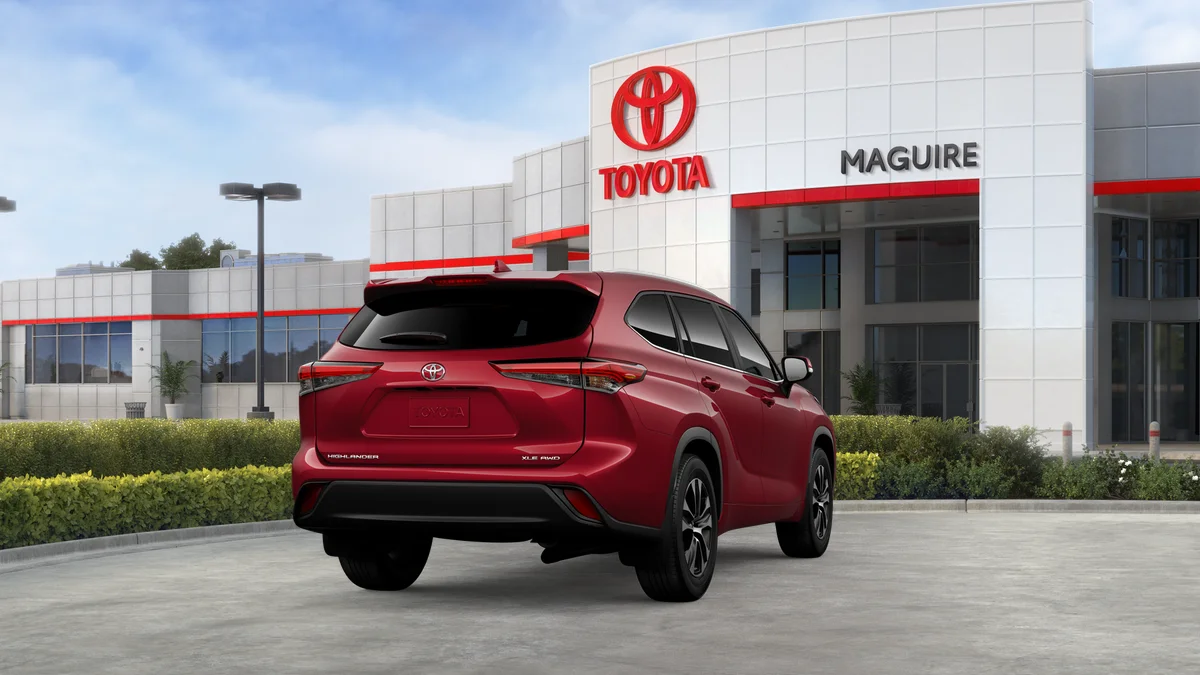 New 2026 Ruby Flare Pearl Toyota XLE image 22
