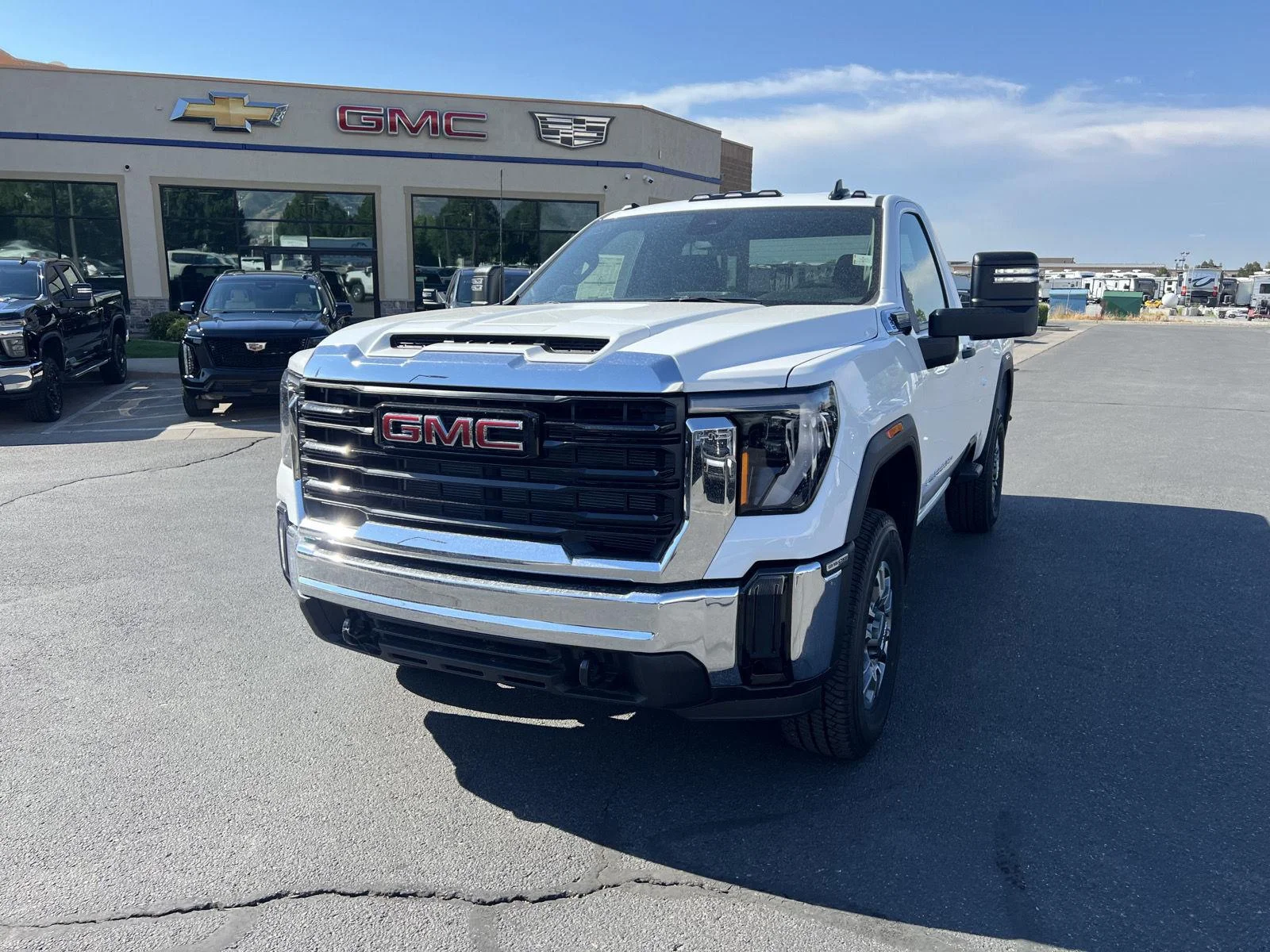 2026 GMC Sierra 3500HD Pro - Photo 9
