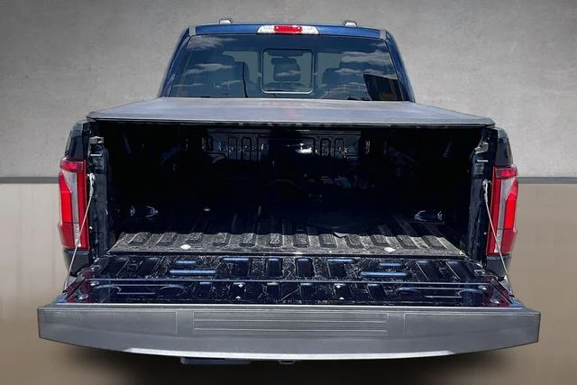 Used 2025 Blue Ford Lariat image 24