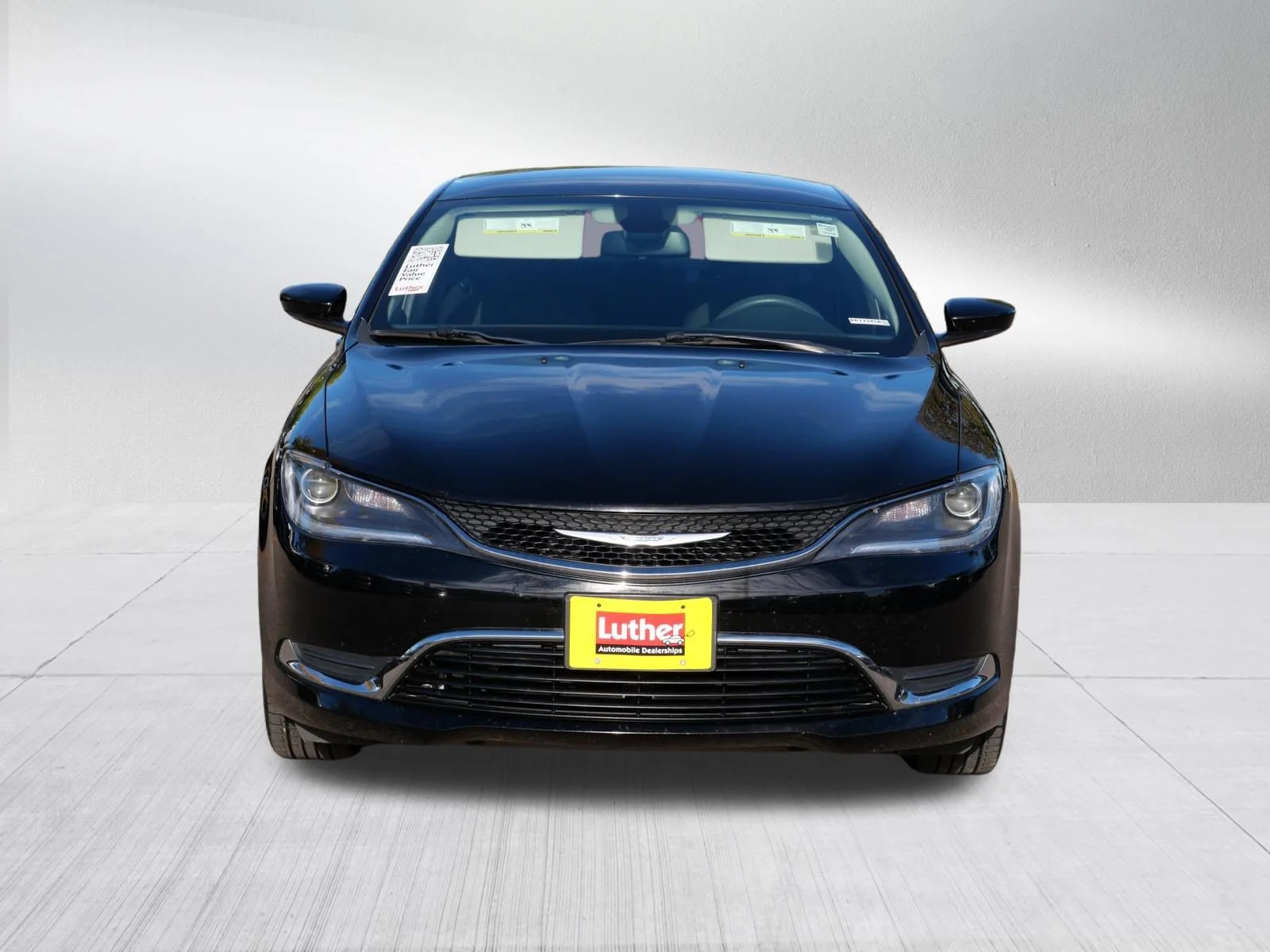 Used 2016 Chrysler 200 Limited with VIN 1C3CCCAB7GN174364 for sale in Brooklyn Park, MN
