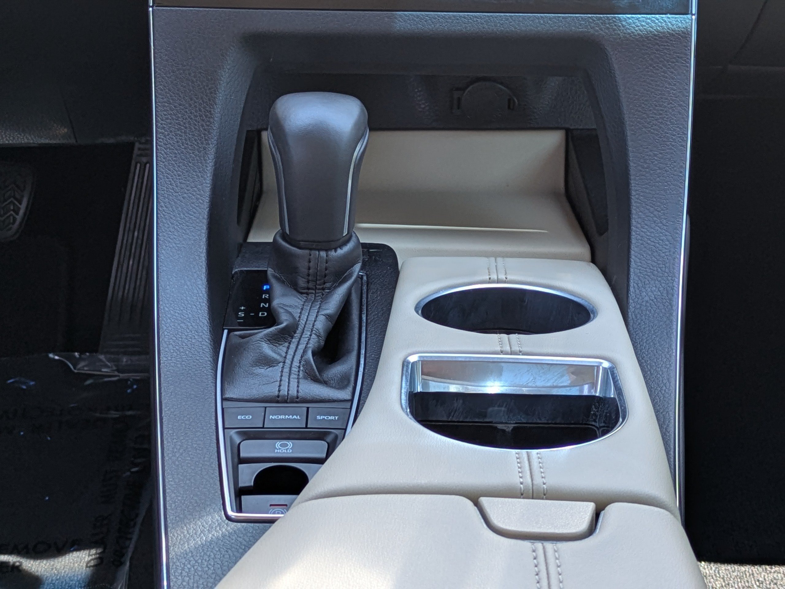 2019 Toyota Avalon Limited - Photo 17