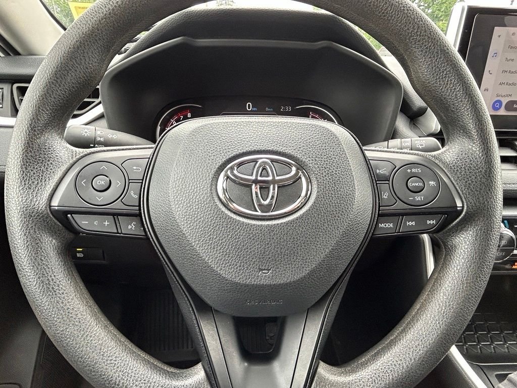 Used 2025 White Toyota XLE image 31