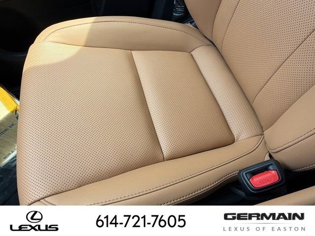 New 2026 Eminent White Pearl Lexus LX 700h LUXURY image 31