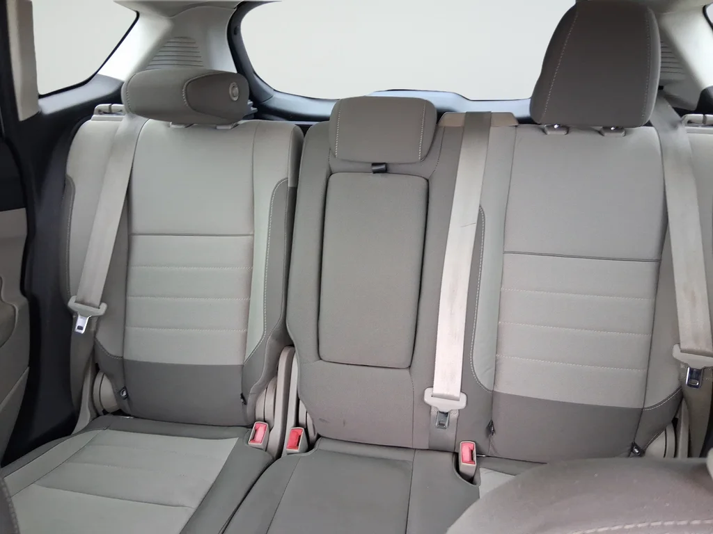 Used 2013 Silver Ford SE image 27