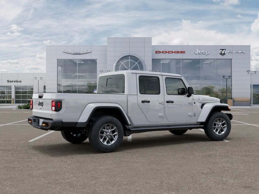 New 2026 Bright White Clear-Coat Exterior Paint Jeep 85th Anniversary Edition image 4