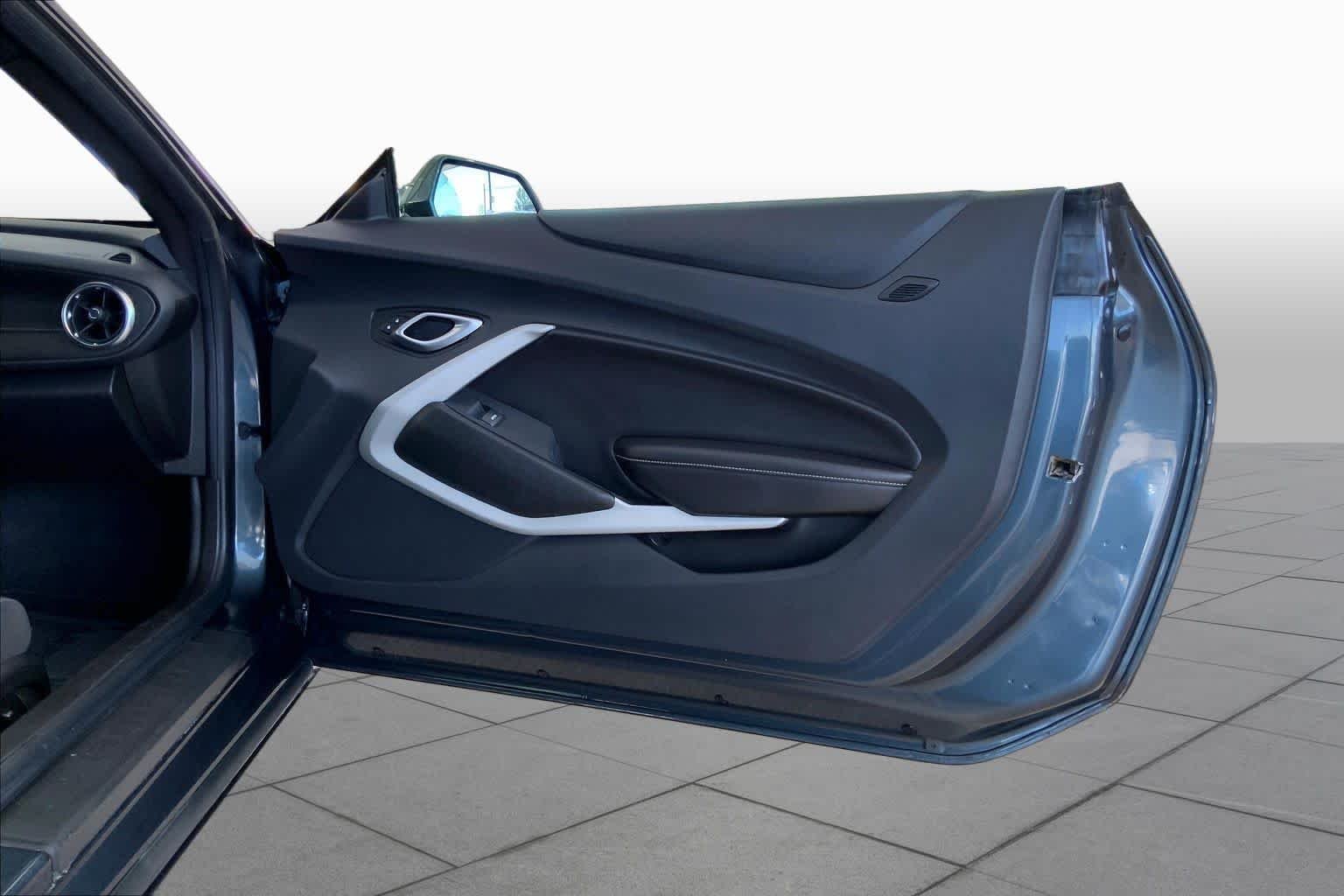 Used 2022 Shadow Gray Metallic Chevrolet 1LS image 20