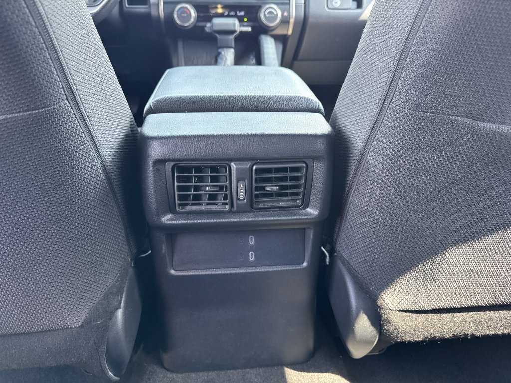 Used 2025 White Toyota SR5 image 12