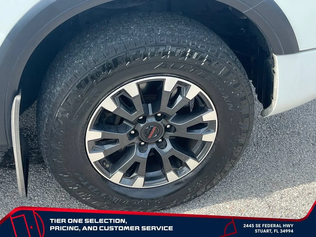 Used 2021 White Nissan Crew Cab PRO-4X 4x4 image 21