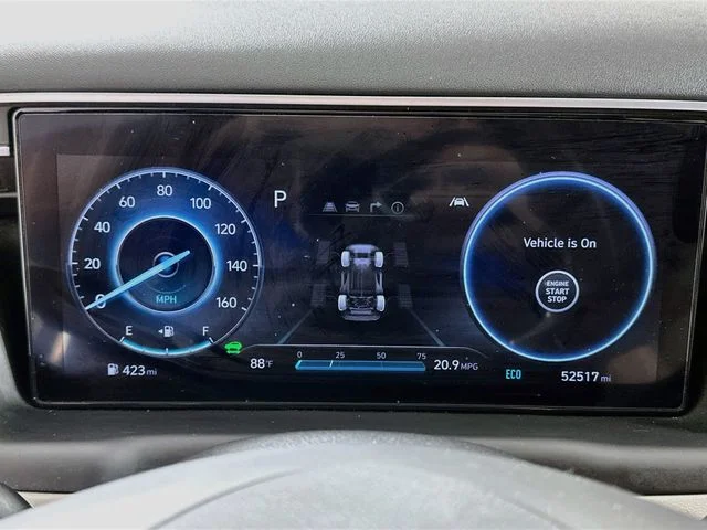 Certified Used 2024 White Hyundai SEL Convenience image 18