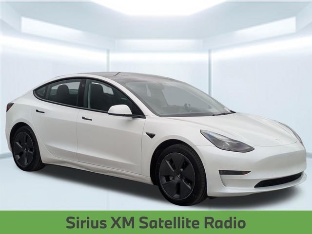 Used 2022 White Tesla Long Range image 9